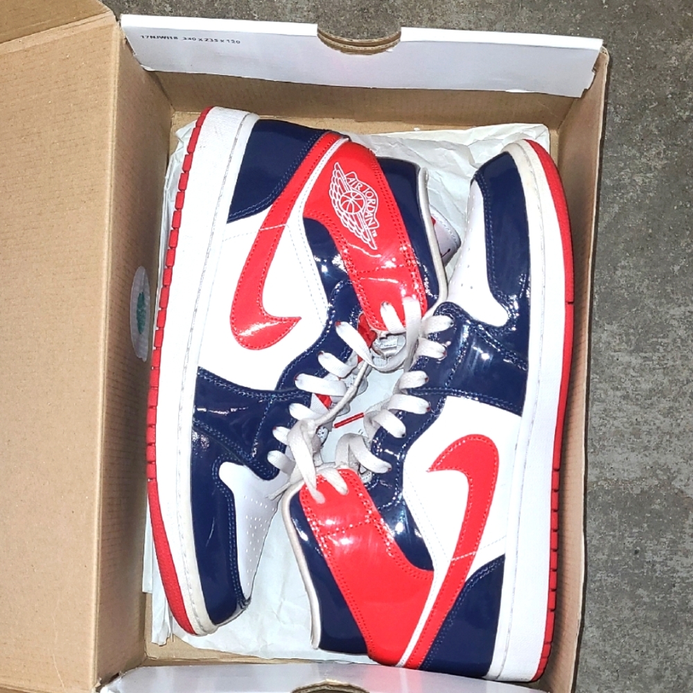 Pre-owned Womens Jordan 1 MidChamp SE 'Red, White and Blue High-Top Sneakers